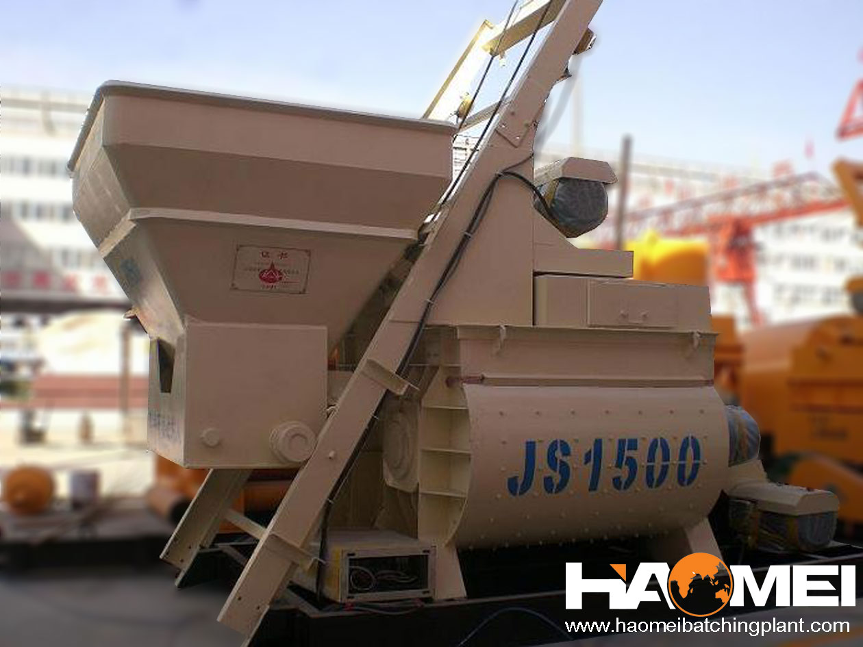 self-loading concrete mixer